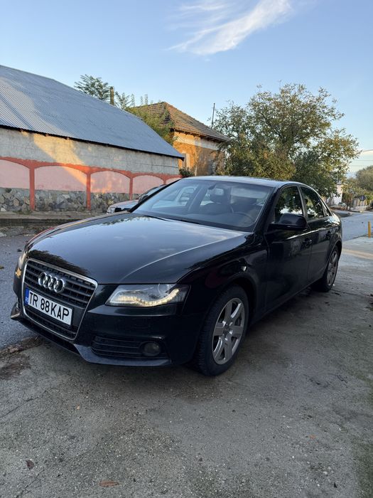 Audi A4 Limuzina