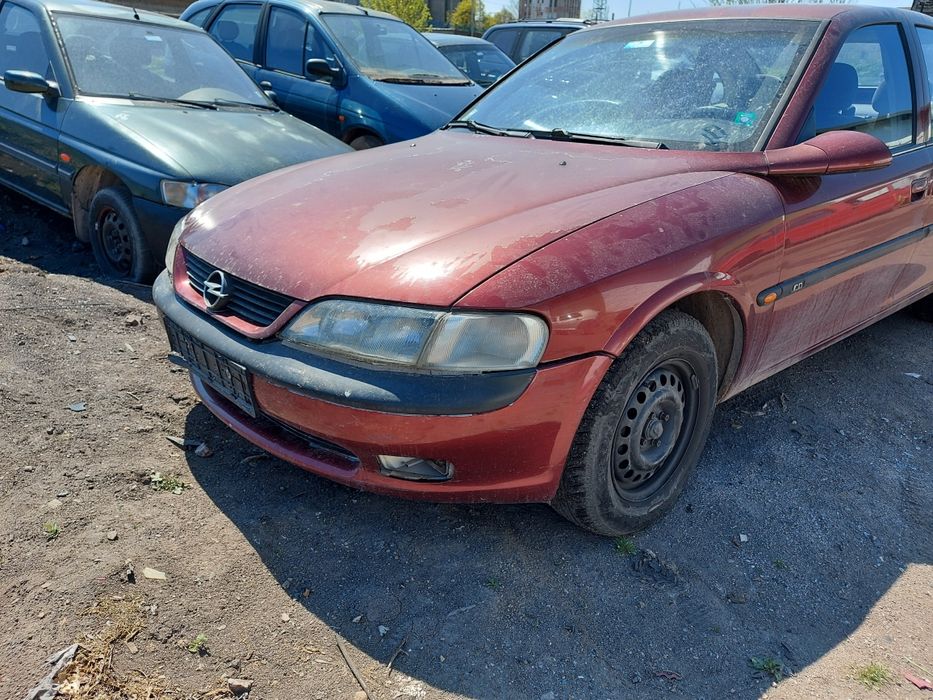 Опел вектра Б 2.0ди / 2.0di