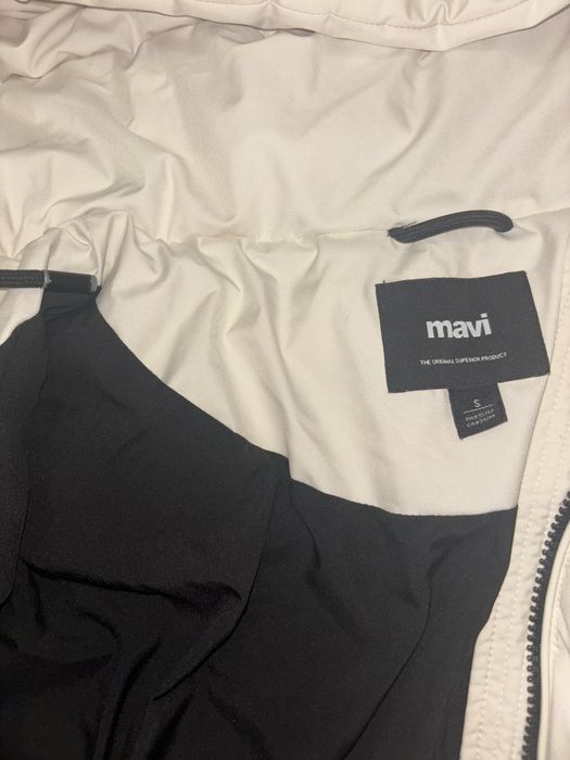 Бяло зимно яке Mavi