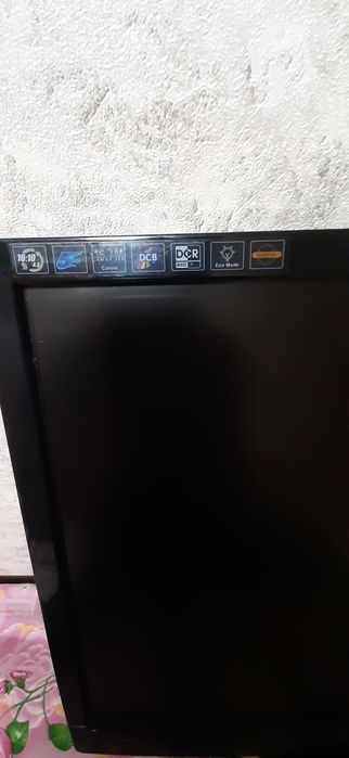 Монитор 19 диагональ