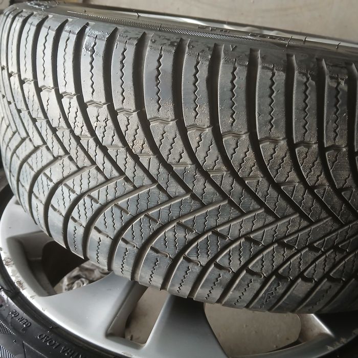 Jante 17 Mercedes anvelope 225/45 R17 iarna