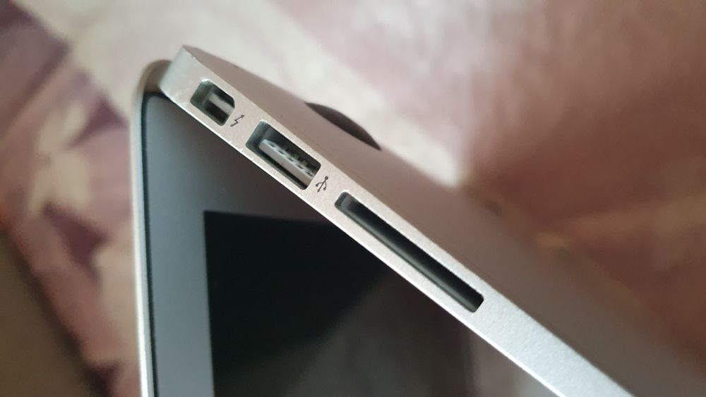 Macbook Air A1466/2014, 128 gb ssd