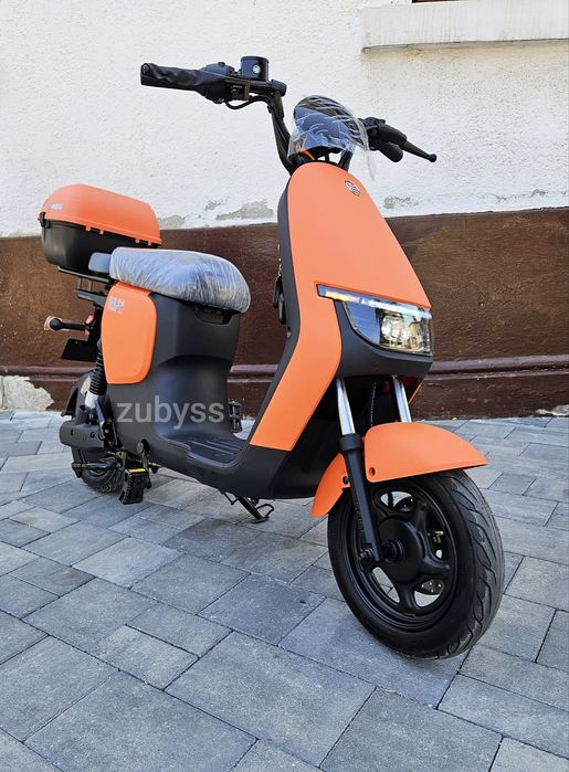Scuter Electric Moped 800W Baterie 20Ah  Fara Înmatriculare