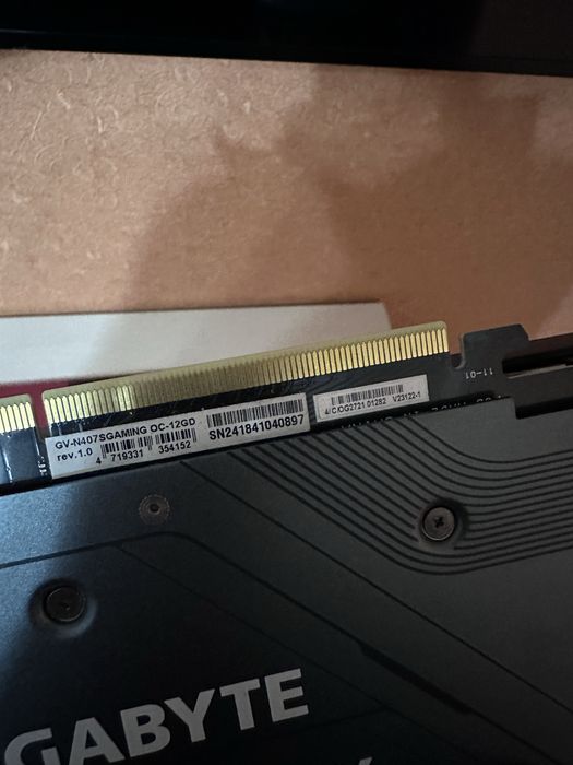 Rtx 4070 super gigabyte gaming oc