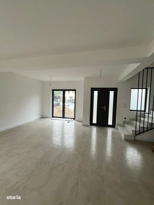 Duplex, 147 mp, Zona centrala, Radauti