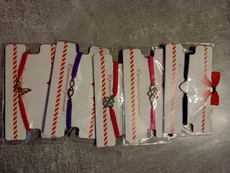 Brățară cu medalion