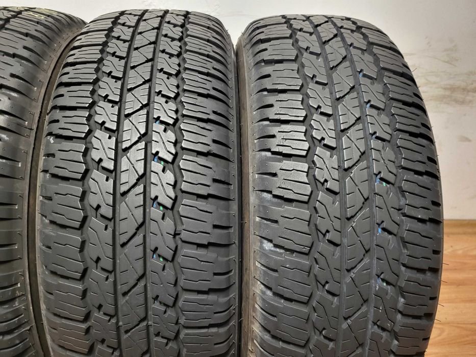 265/65/17  Bridgestone DOT4123 / джип