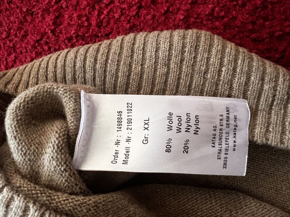 Новый мужской свитер "Basefield"