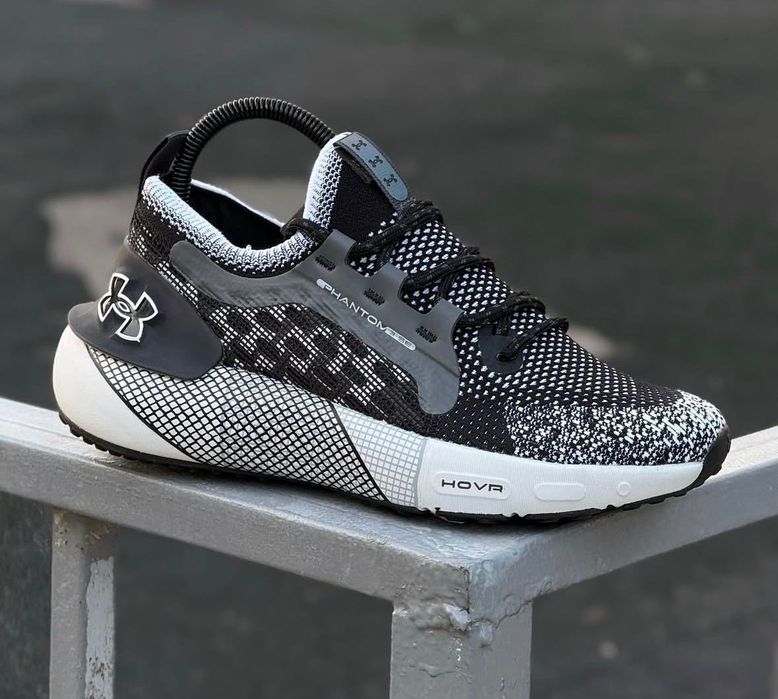 Кроссовки Under Armour