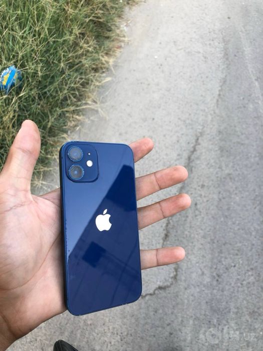 Ipone 12mini ochilmagan idial  yokis%70 joyi 128 gb hichqati alshmagan