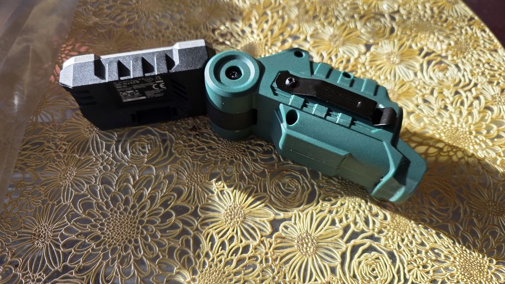 Lanternă Parkside X12V