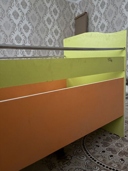 Детский  кровать срочно