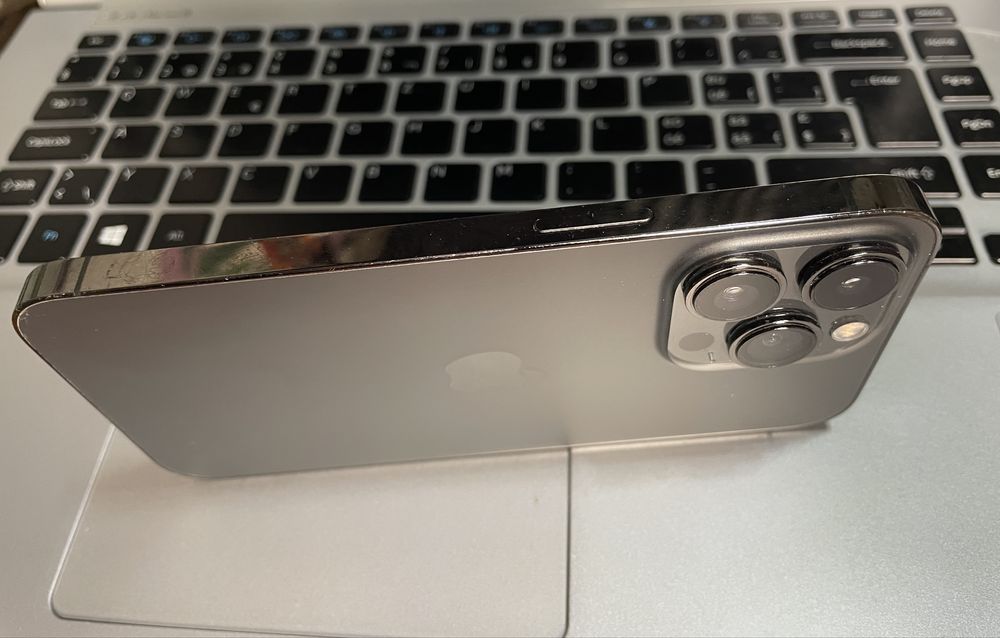 13 Pro      256 Gb.  Gray