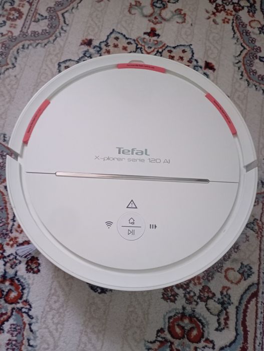 Продам робот пылесос