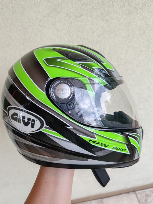 Каска за мотор GIVI