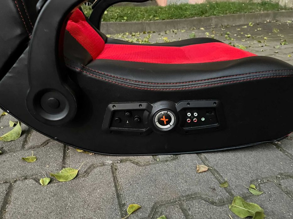 Scaun gaming balansoar muzical, negru și roșu, piele ecologică