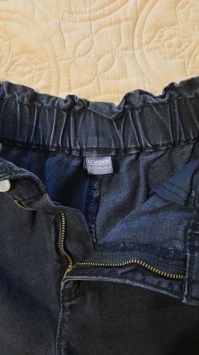 Продаются шорты джинсовые