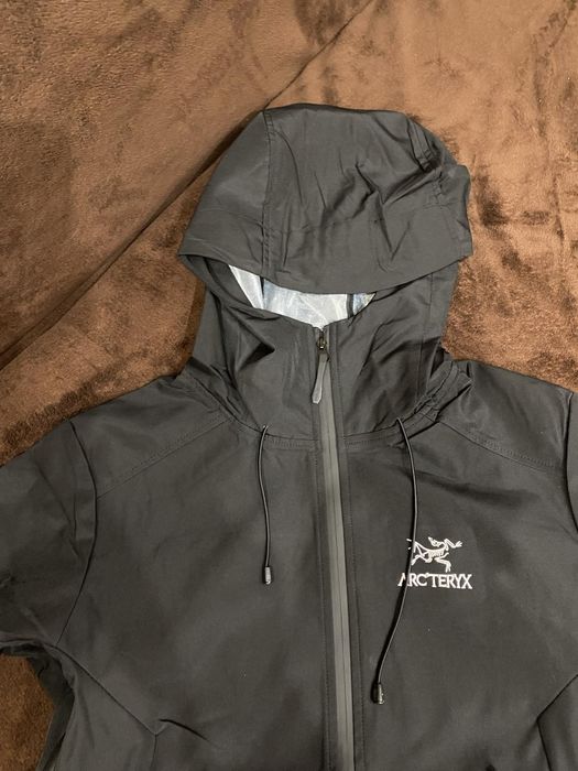 чернп аrcteryx яке