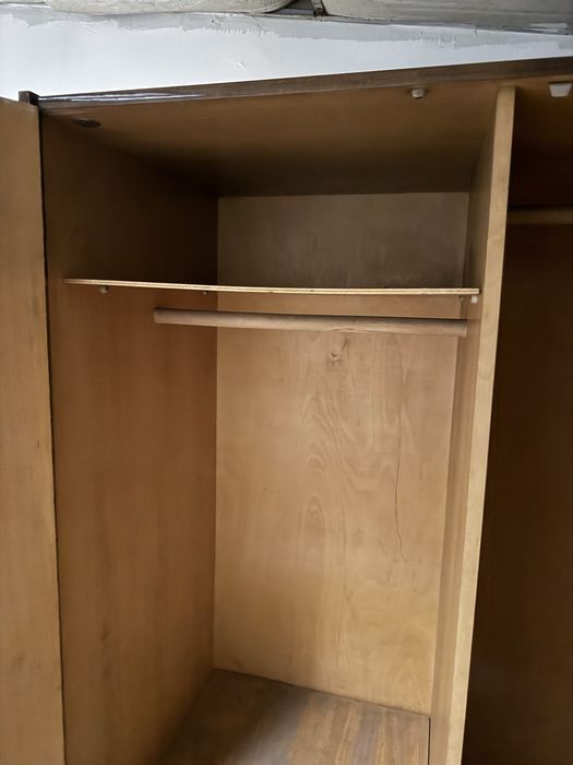 Шкаф натуральное дерево