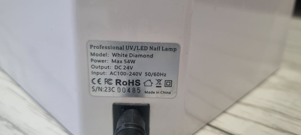 Lampa uv manichiura sokwik