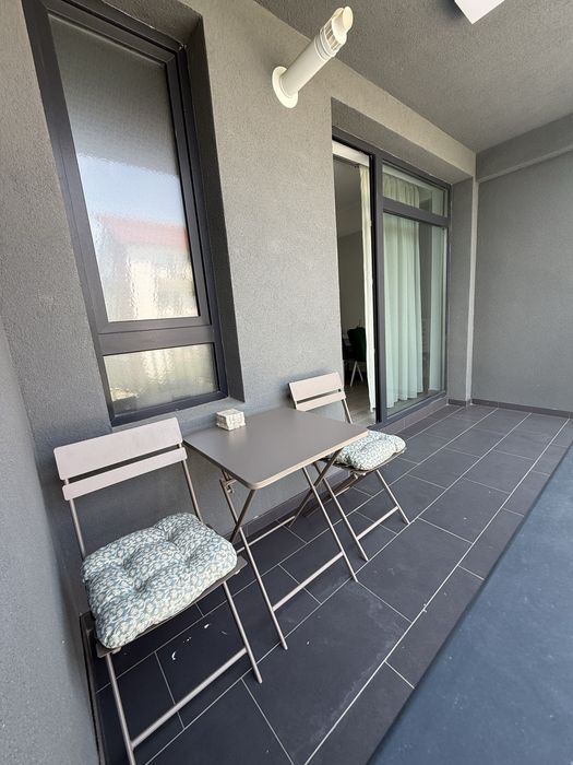 Închiriez apartament