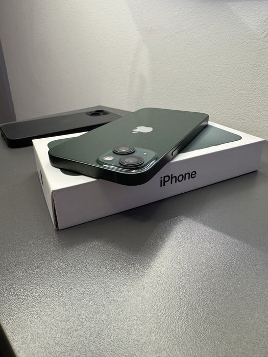 Iphone 13 емкость90%