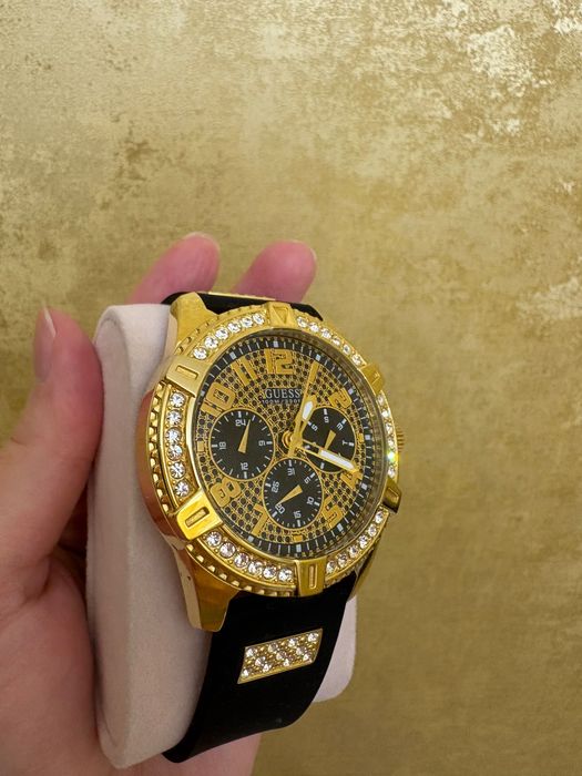 Продам часы guess оригинал