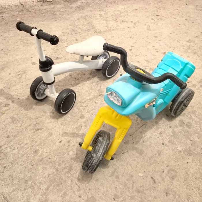 Triciclete, trotinete, mașinuță