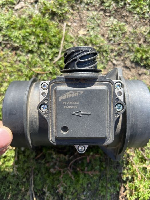 Продам волюметр ДМРВ на бмв