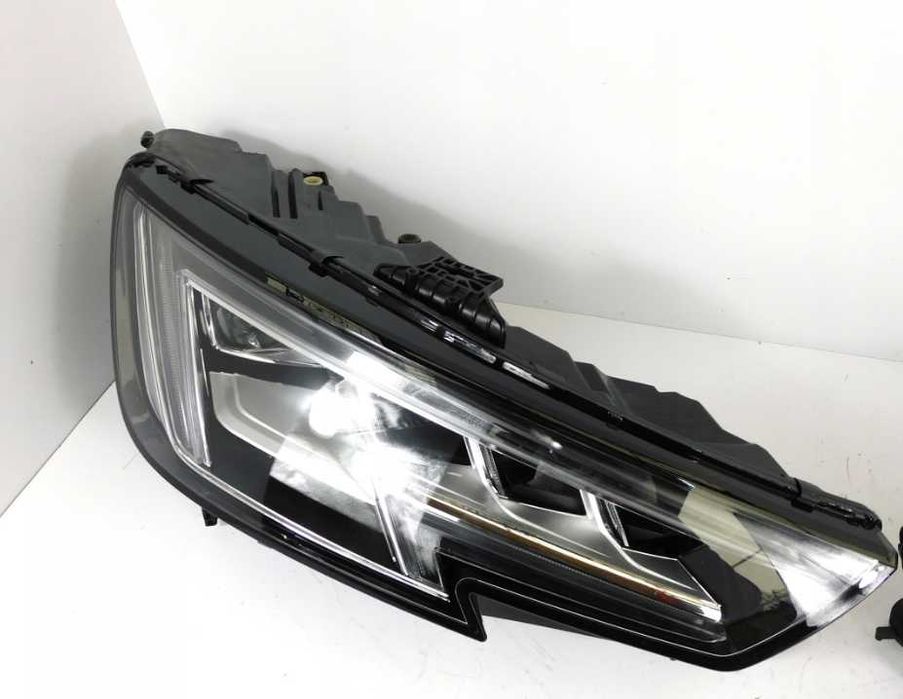 Оригинални фарове AUDI A4 8W B9 MATRIX FULL LED 2015 - 18 година