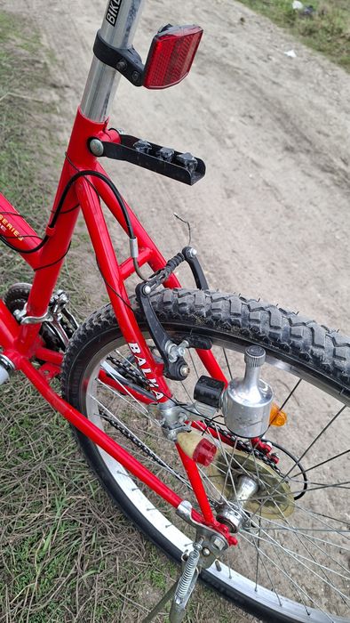 Bicicletă roșie Balkan Arrow de  26" (damă/copii)