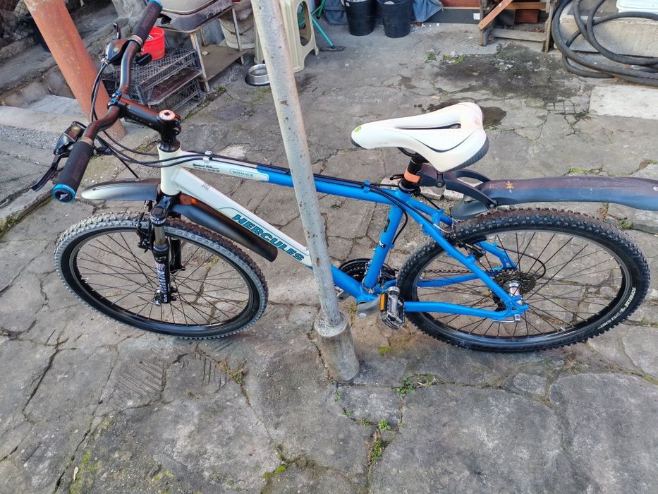 Чудесен шосеен велосипед HERCULES 26 инча