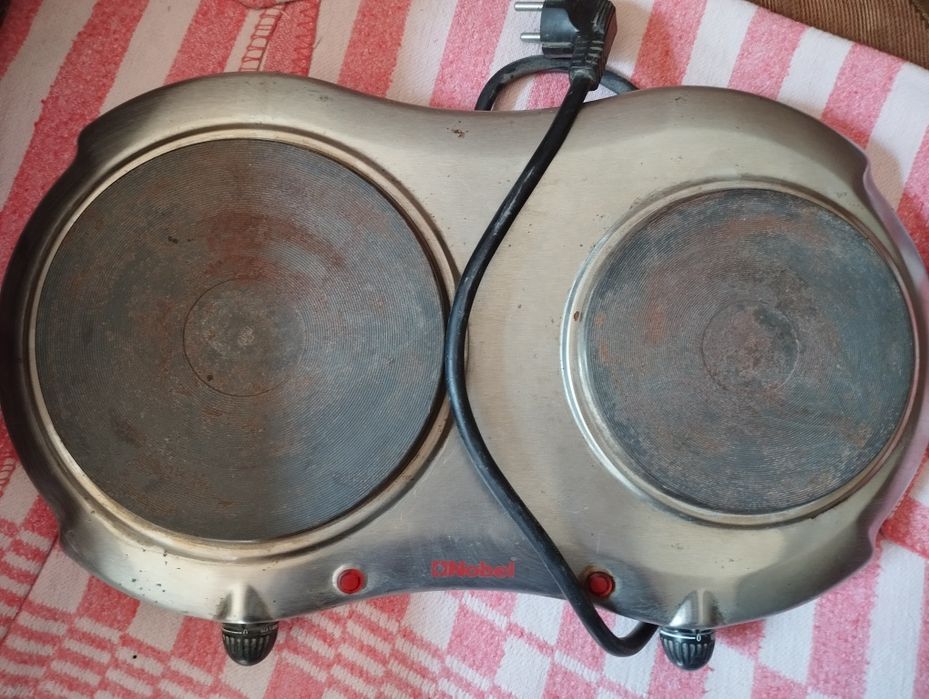 Электрическая плита