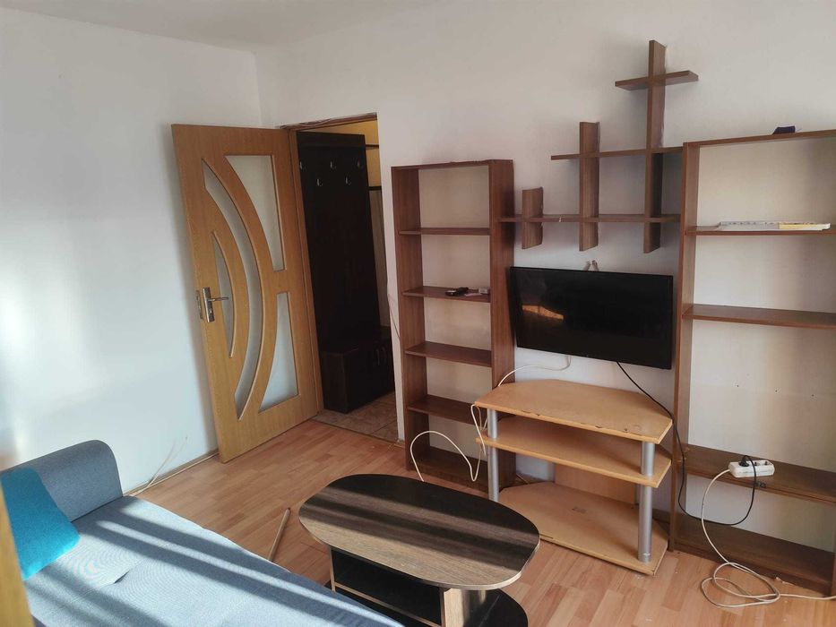 Proprietar închiriez apartament cu 2 camere Sagului