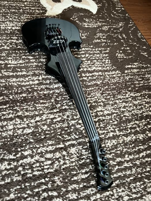 Vioara zeta cu volumul pe lateral model 88