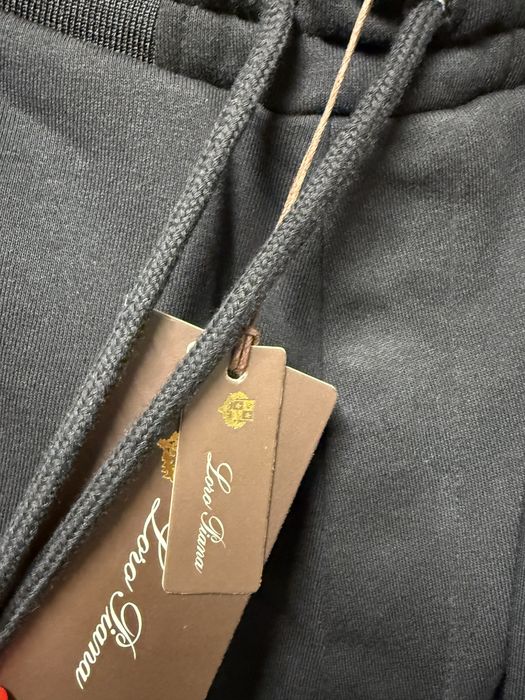 Мъжки екип нов M номер