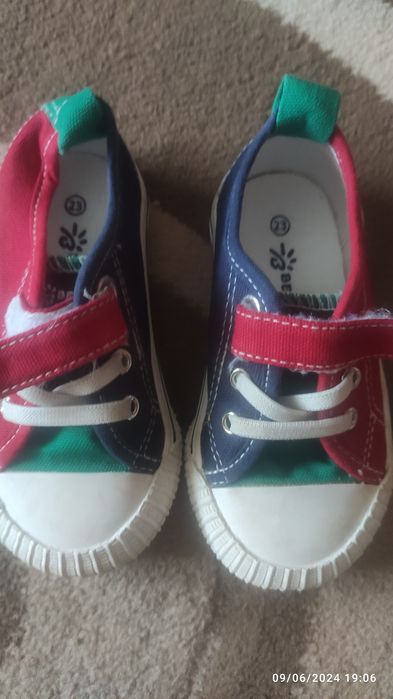 Adidas mărime 23