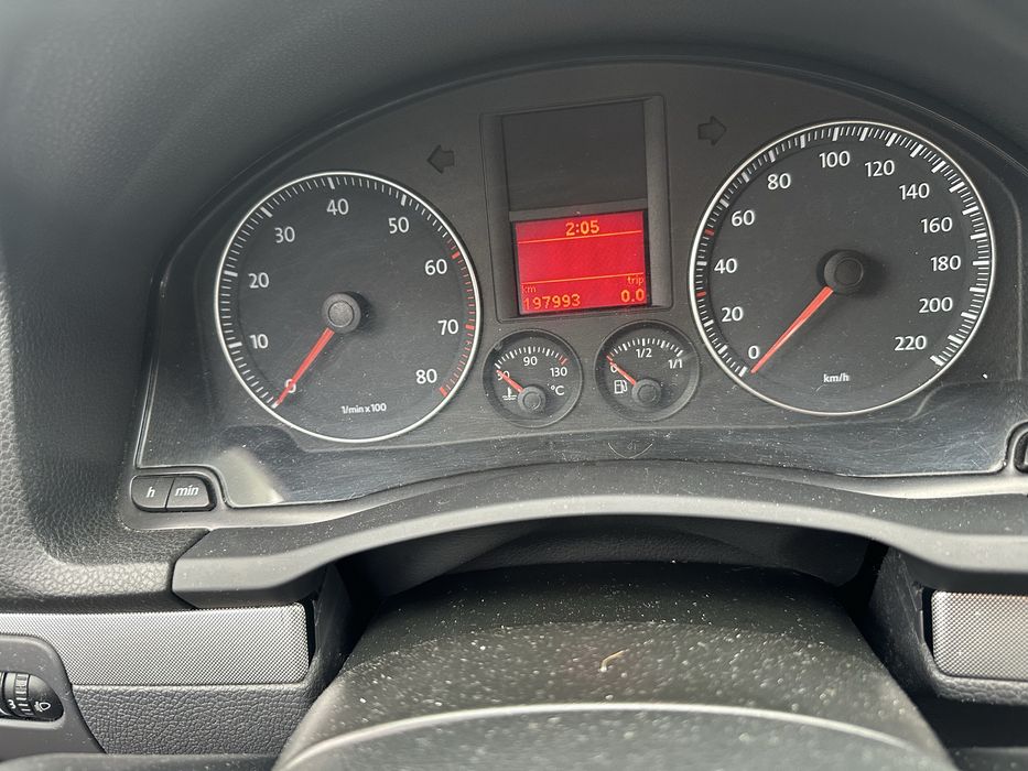 VW GOLF - pentru  dezmembrat