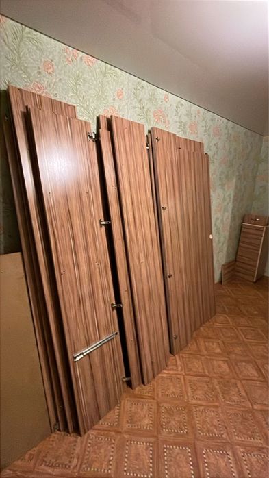 Продам прихожую хорошую