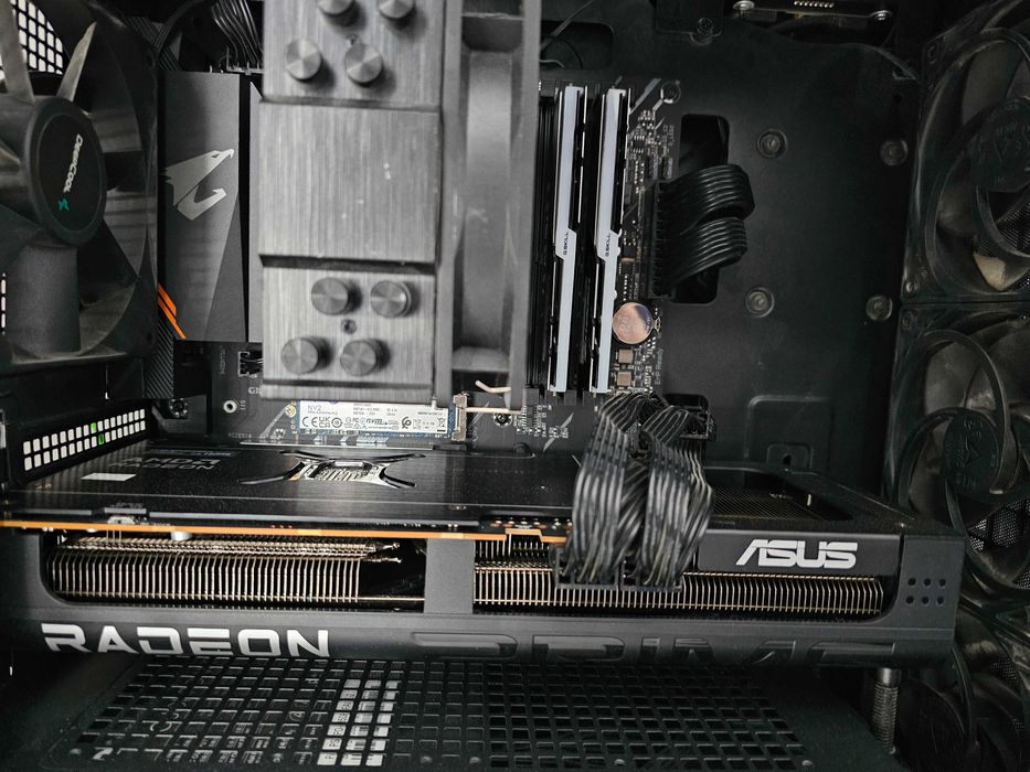 Placa video AMD RX 9070