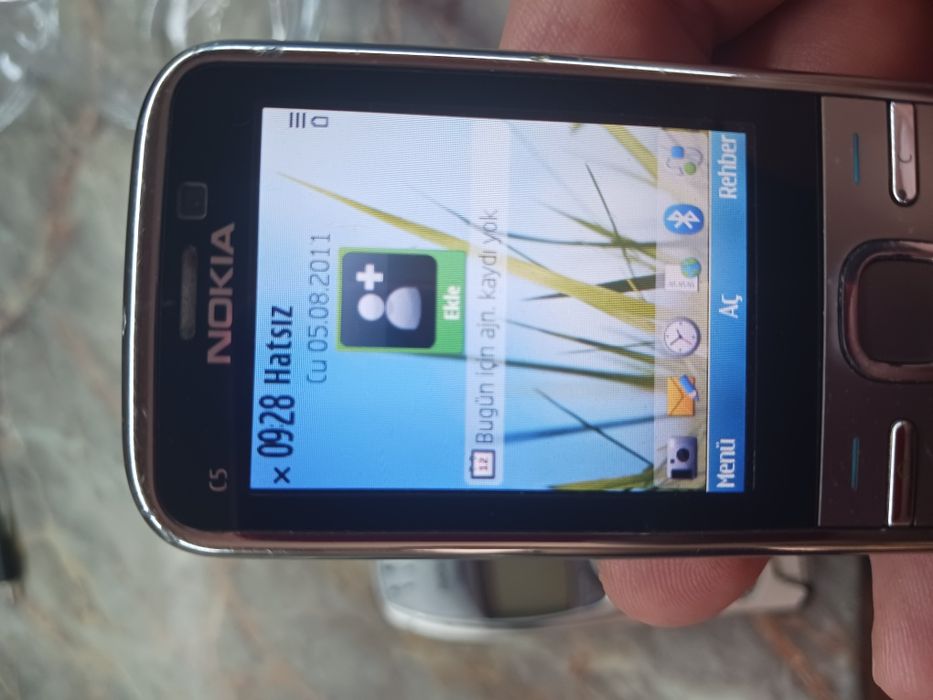 Nokia с5 .почти като нов