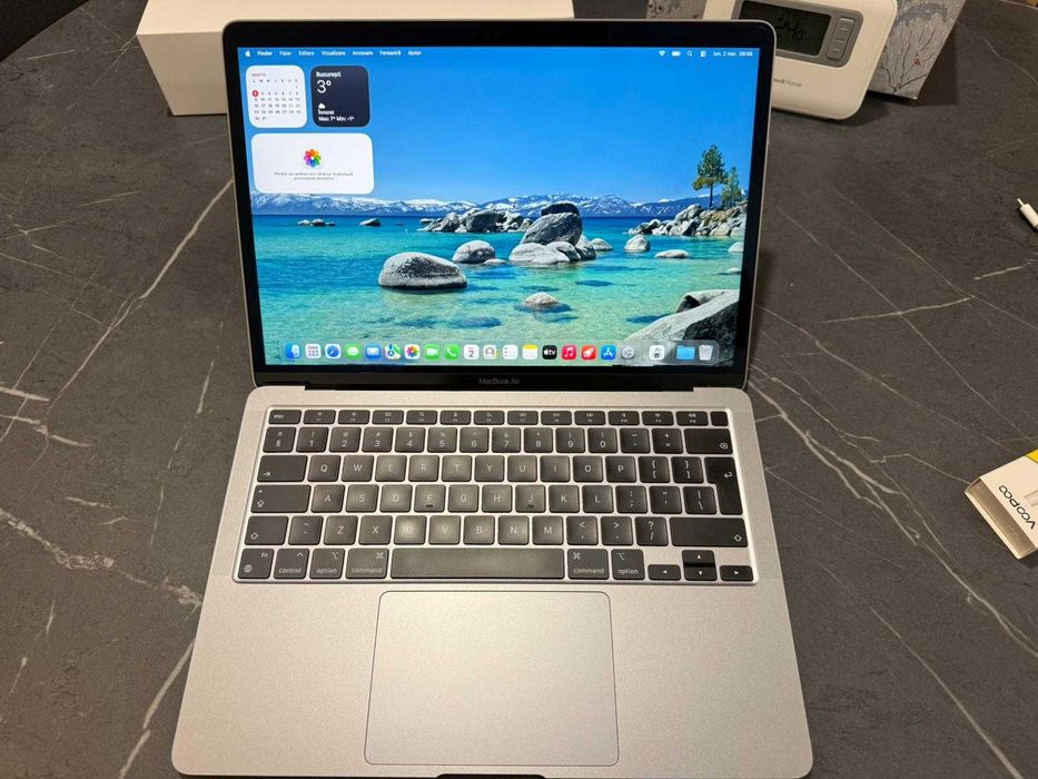 Apple MacBook Air 13-inch M1, 8GB RAM, 256GB, 63 cicluri, GARANTIE