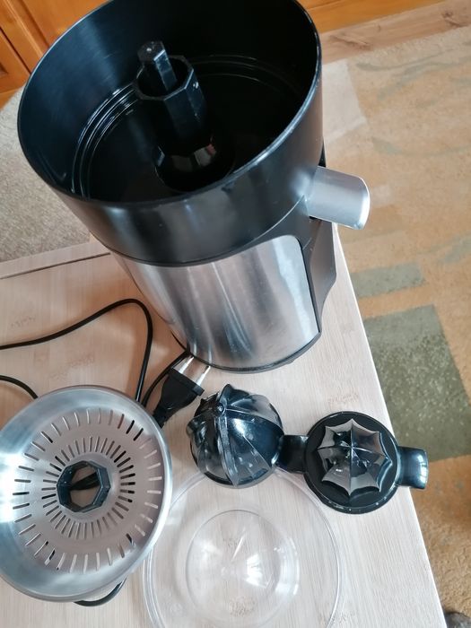 Електрическа сокоизтисквачка