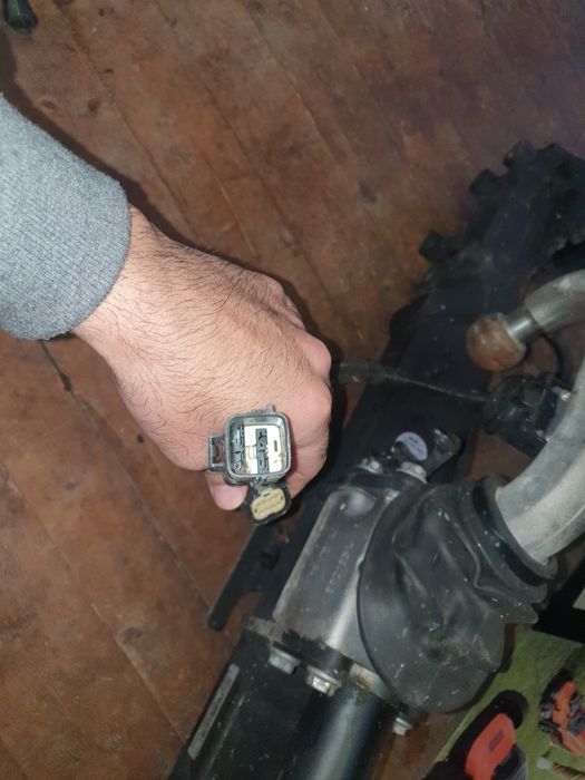 АвтоматиченТеглич за Land Rover Difender след 2021