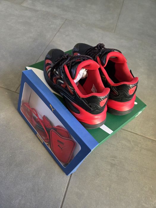 Snekers puma,  mărimea 41, preț 230 roni