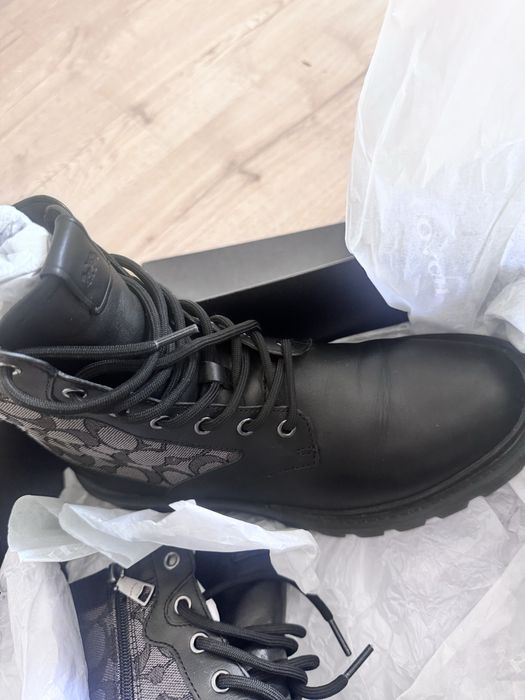 Ботинки от Coach