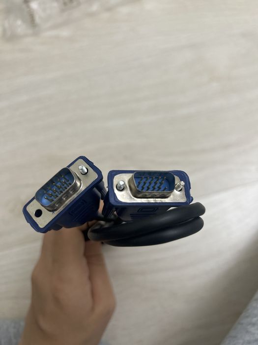 Видеокабель VGA