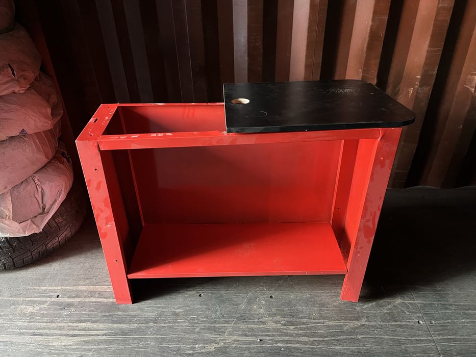 Торговый / кассовый стол