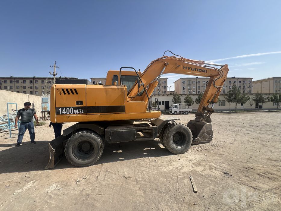 Exskavator Hunday 1400-7A