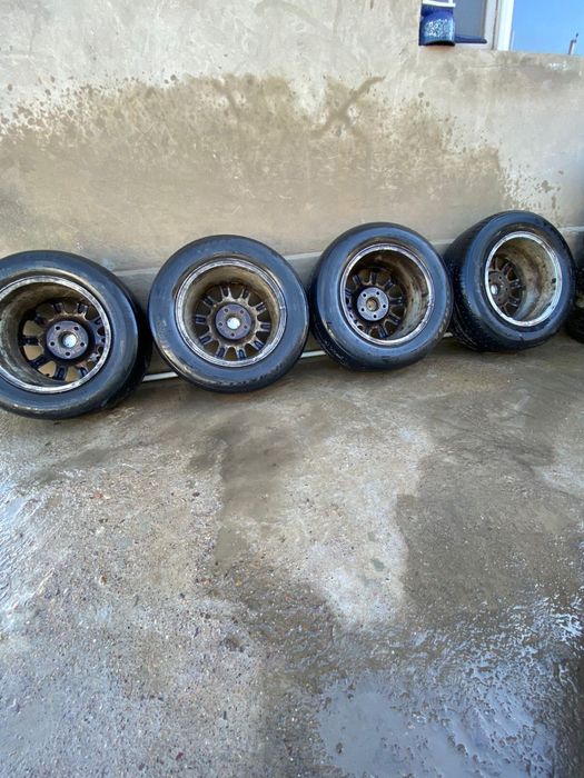 Ауди ромашка балон титан